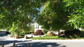 Sweet Home by the Golf Course, Canberra